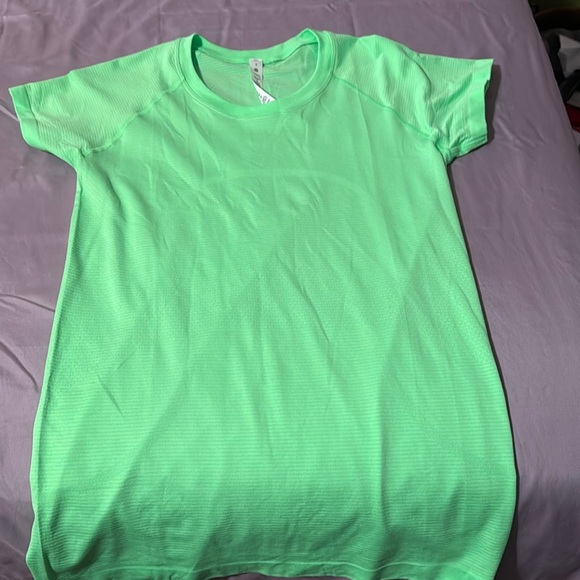Lime Green Size 8 Lululemon Swiftly Tech - Picture 1 of 1